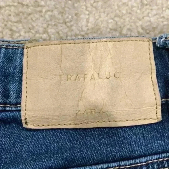 Trafaluc zara high rise denim in size 6 - Picture 5 of 5